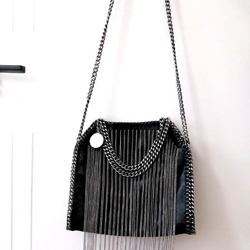 Brand Designer Fashion Trend Handbag One Shoulder Crossbody Tassel Chain Messenger Dinner Bags for Women