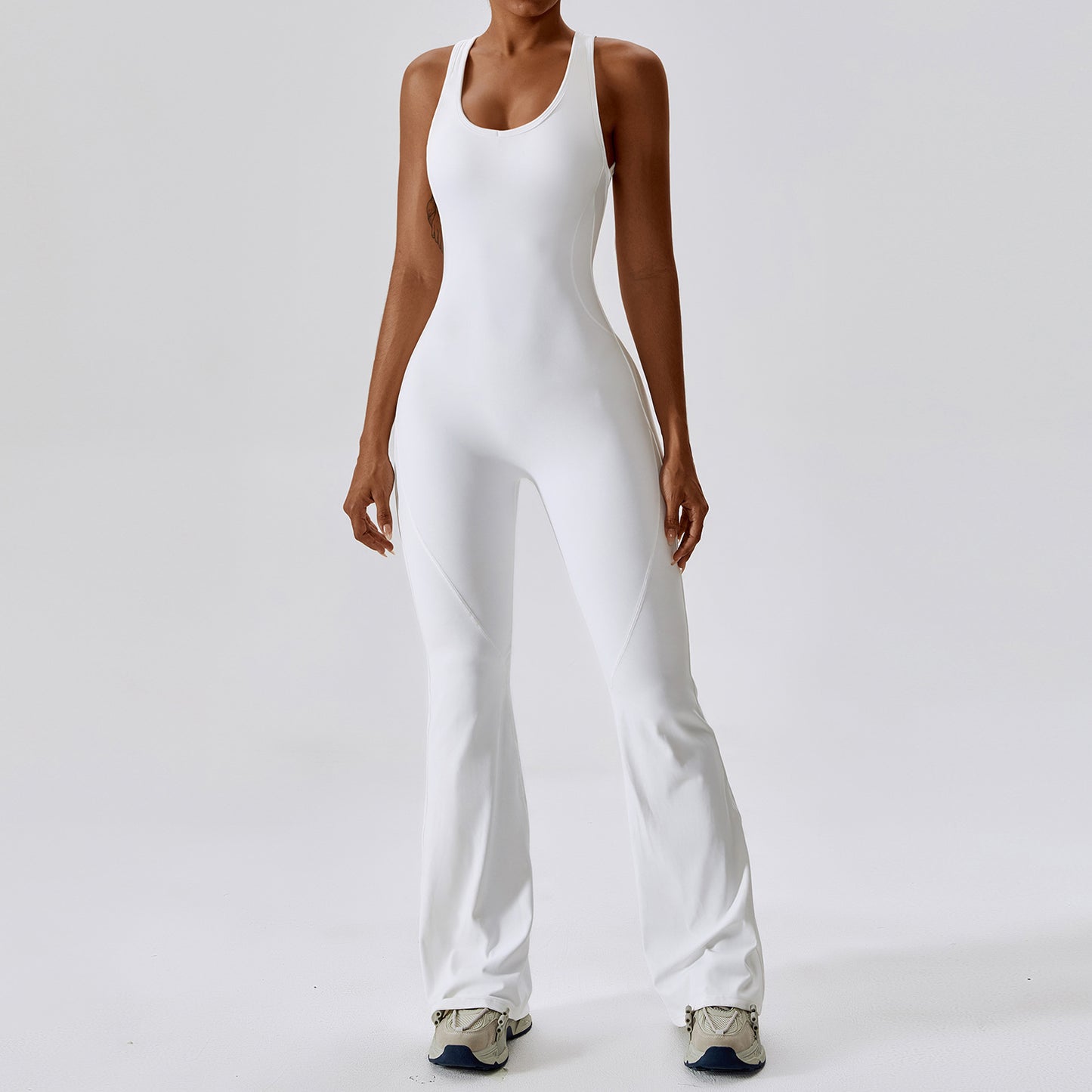 Sleeveless slim fit long pants jumpsuit