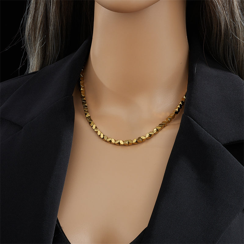 Vintage Gold Stainless Steel Octagonal Clavicle Chain for Women