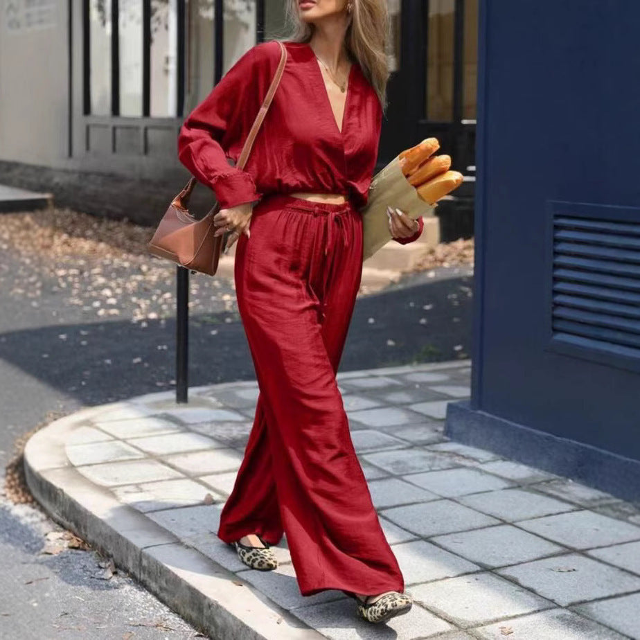 V-neck Top Suit