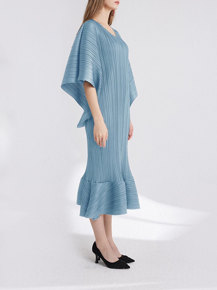 Pleated Dress Women's O-neck Casual Loose Flowy Sleeve 2023 Summer Female New Fashion Solid Color Fish Tail Dresses