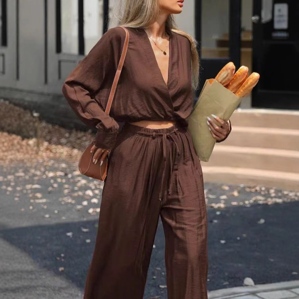 V-neck Top Suit