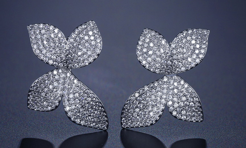 Clover Flower Stud Earrings with Rhinestones