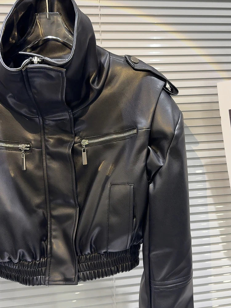 Fashion Women's Turn-dowm Collar PU Leather Coat  Winter Trendy New Long Sleeves Zipper Pockets Jacket Female