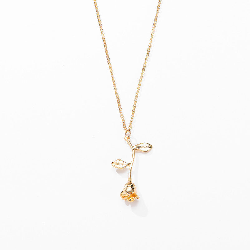 Exquisite Rose Pendant Necklace
