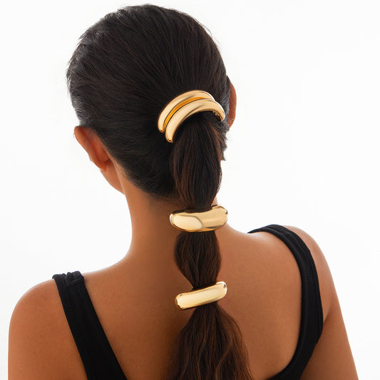 Elastic hairpin