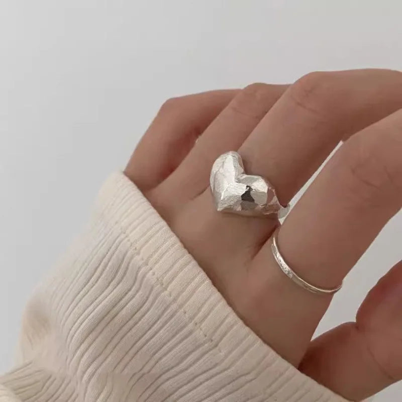 Retro Heart Open Finger Ring