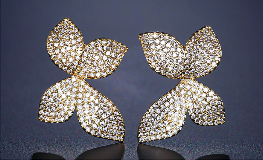 Clover Flower Stud Earrings with Rhinestones