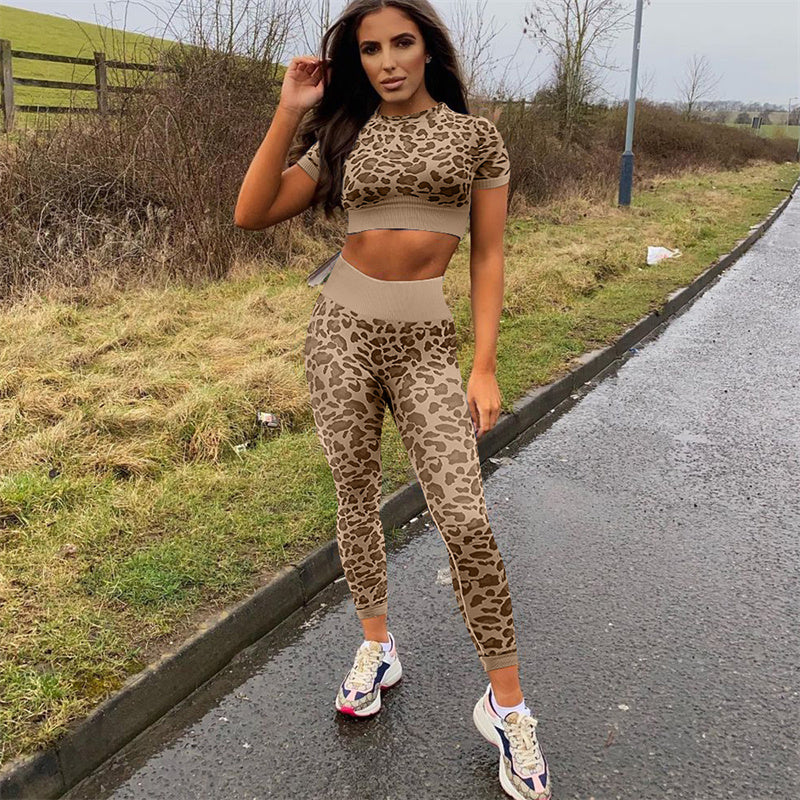 Leopard Print Short-Sleeved Yoga Fitness Suit